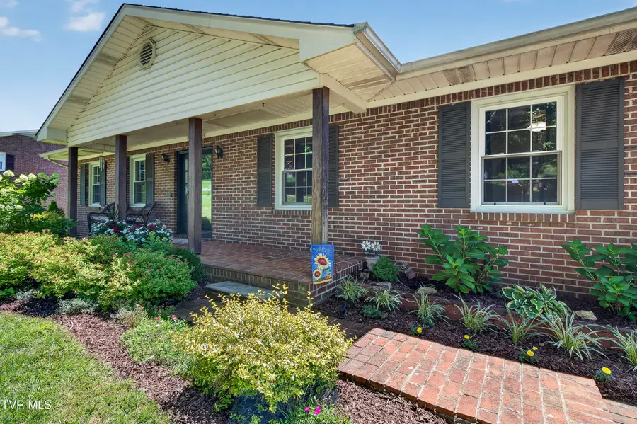 1140 Hillview Drive, Abingdon, VA 24210 - #3