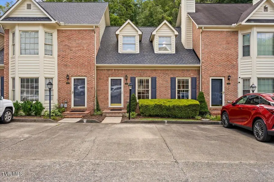 303 Ashley Oaks Private Drive, Kingsport, TN 37663 - #2