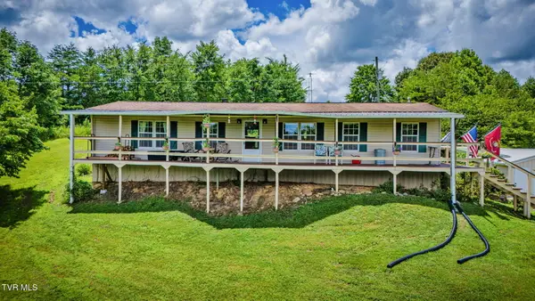 954 Longs Bend Road, Rogersville, TN 37857