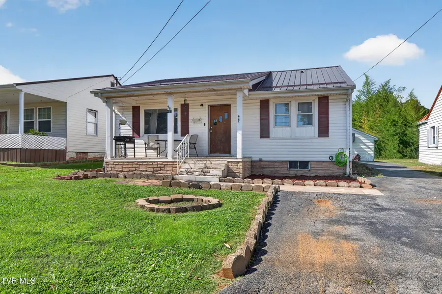 437 Roan Street, Kingsport, TN 37665 - #2