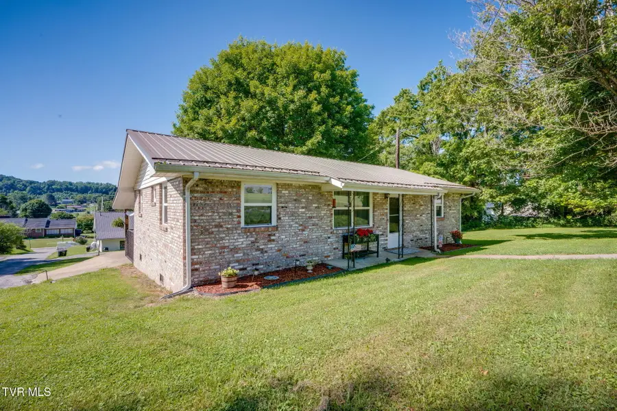 147 Third Street, Jonesville, VA 24263 - #2