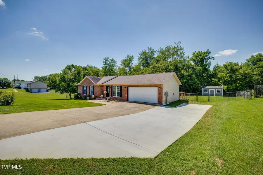 221 Lindas Way, Bristol, TN 37620 - #2