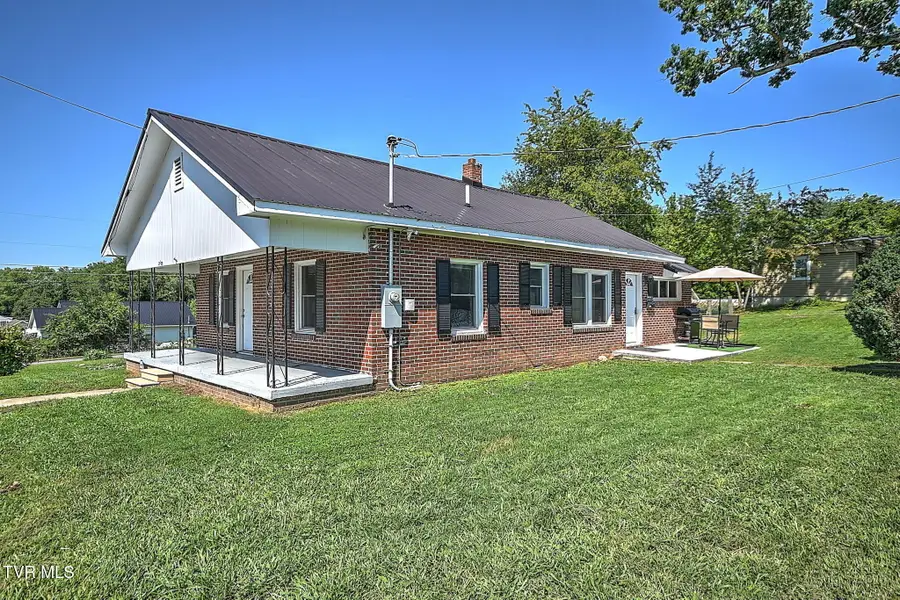 2109 East Unaka Avenue, Johnson City, TN 37601 - #3