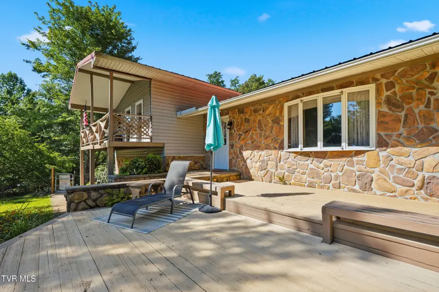 206 Woodlawn Drive, Jonesville, VA 24263 - #3