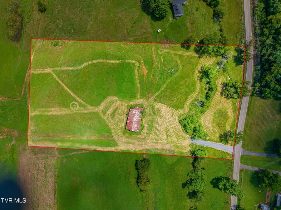744 Weaver Branch Road, Bluff City, TN 37618 - #3