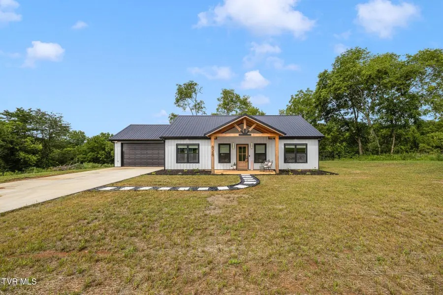 828 East Mckee East Street, Greeneville, TN 37743 - #3