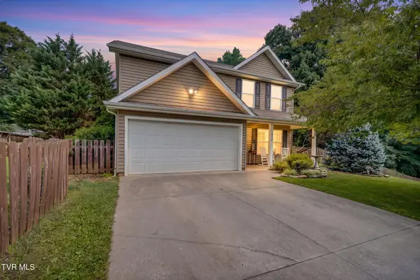 223 Atoll Way, Jonesborough, TN 37659