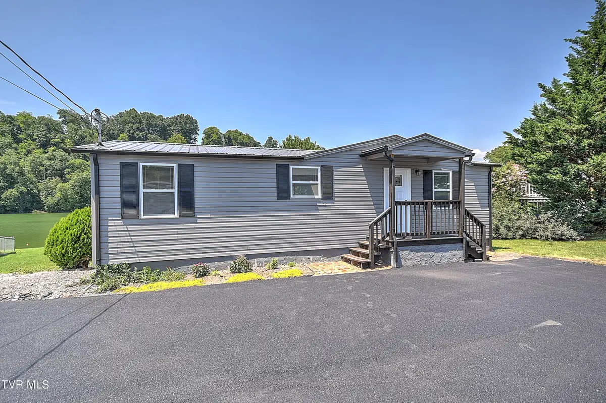 4462 Bluff City Highway, Bluff City, TN 37618 - #1