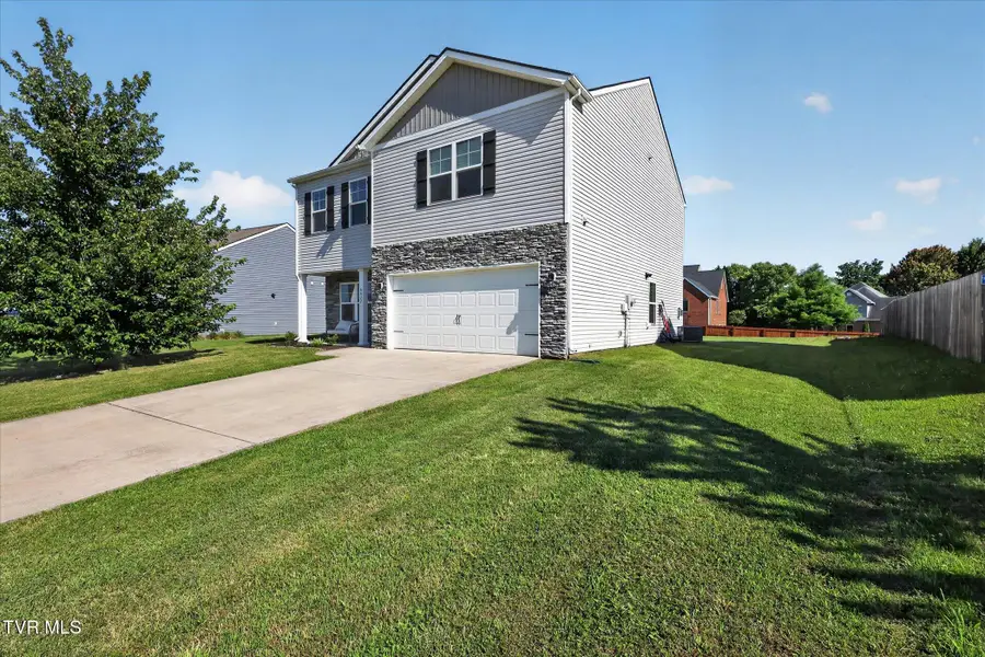 6822 Wildlife Circle, Piney Flats, TN 37686 - #3