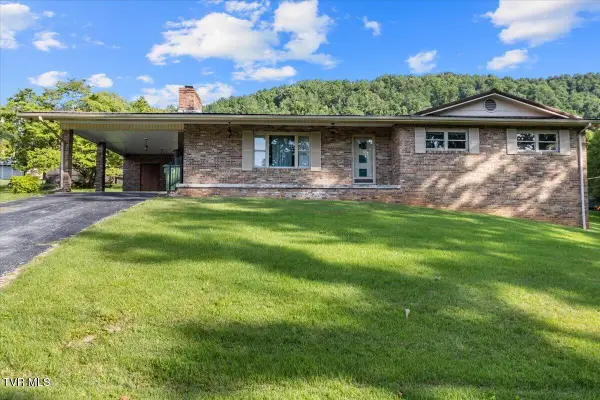 227 Willow Avenue, Pennington Gap, VA 24277
