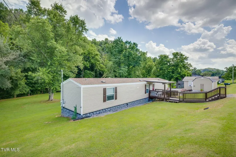 140 Country Lane, Surgoinsville, TN 37873 - #3