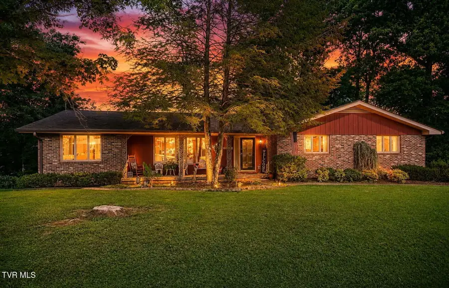 2513 Essex Drive, Kingsport, TN 37660 - #2