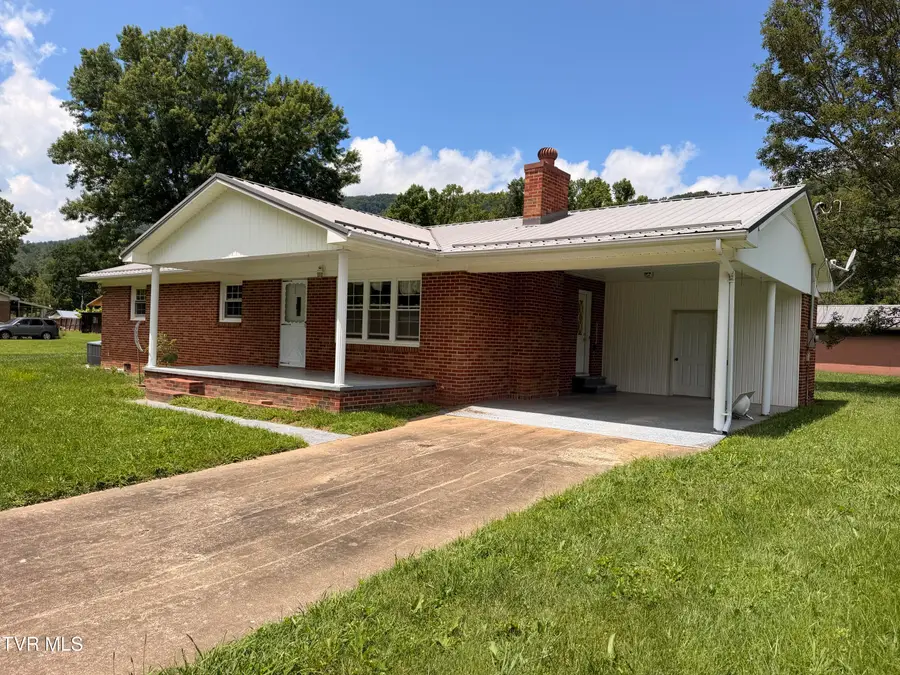 202 Bowman Road, Erwin, TN 37650 - #2