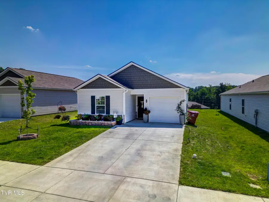 389 Arrowhead Drive, Johnson City, TN 37601 - #2