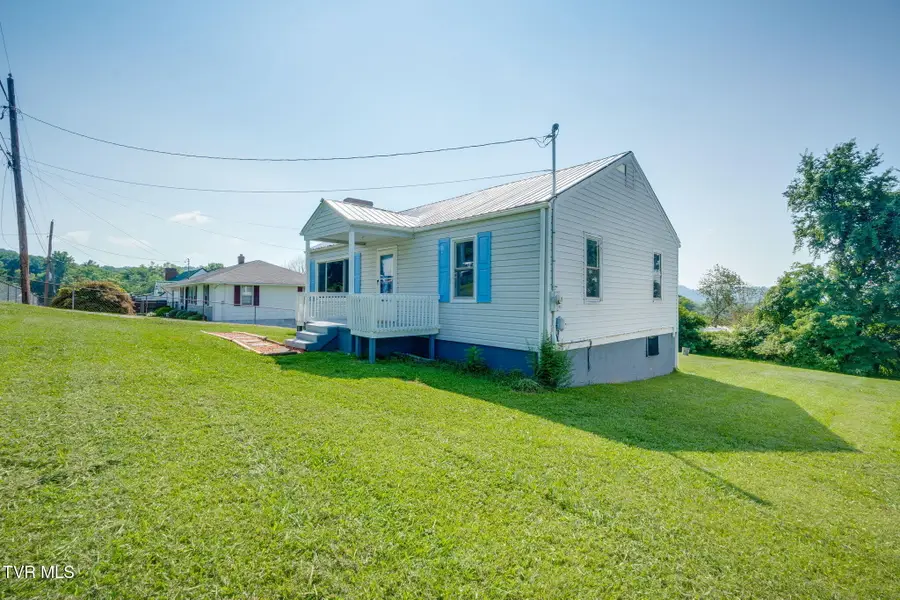 3437 Lightwood Street, Kingsport, TN 37660 - #2