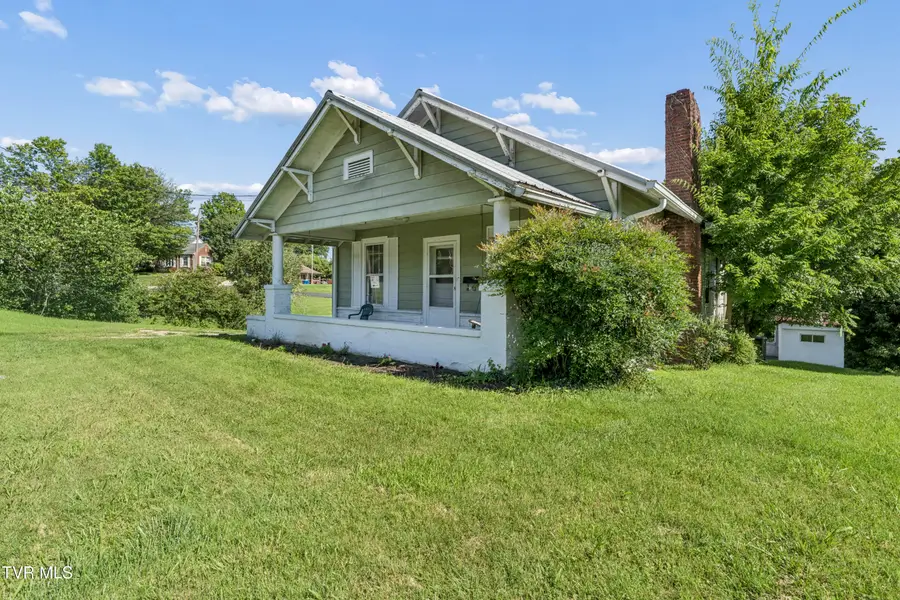 421 West College Street, Jonesborough, TN 37659 - #3