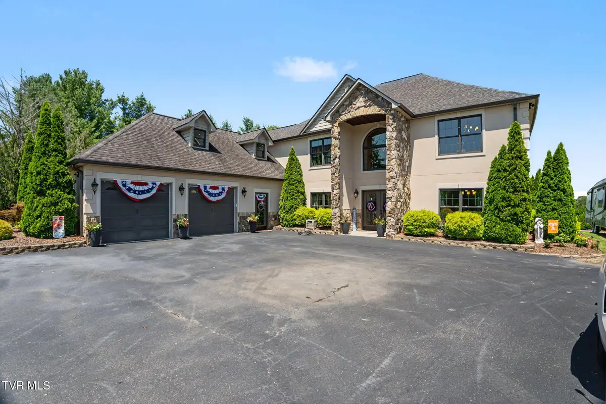 134 Country Acres Drive, Elizabethton, TN 37643 - #1