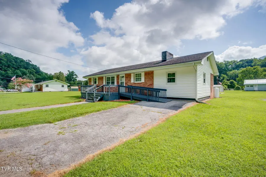 133 Journeys End Road, Elizabethton, TN 37643 - #3