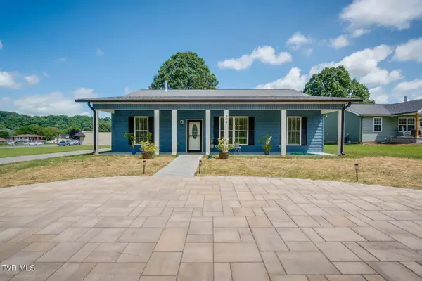 889 South Mohawk Drive, Erwin, TN 37650