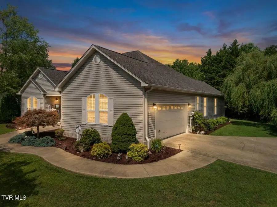 311 Harvest Road, Bristol, VA 24201 - #2