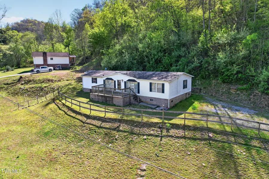 11343 Robinson Hollow Road, Coeburn, VA 24230 - #2