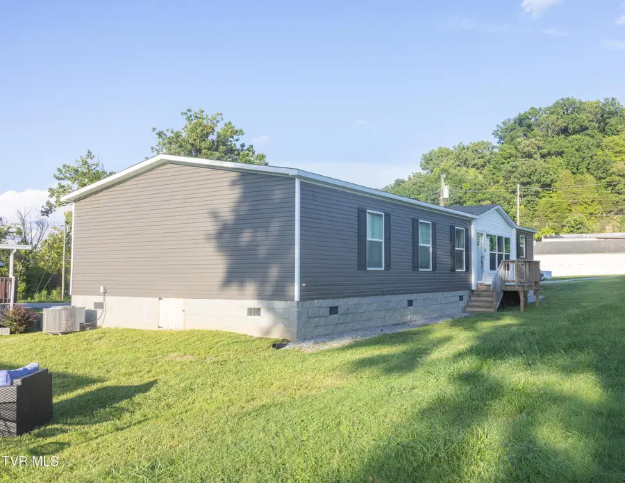 1135 Shipp Street, Kingsport, TN 37660 - #3