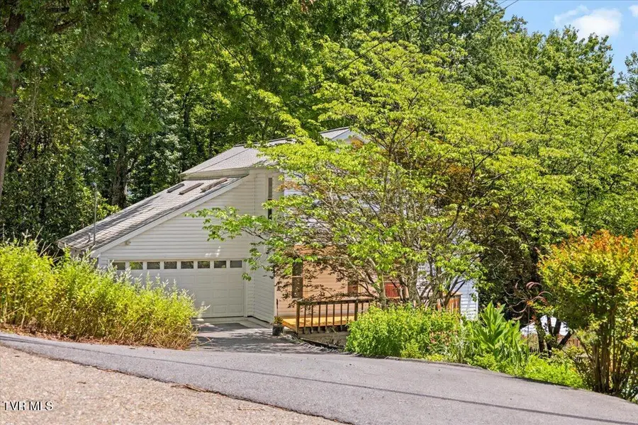 4235 Skyland Lane, Kingsport, TN 37664 - #3