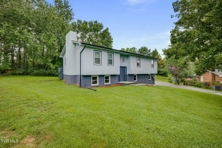 101 Canterbury Lane, Bristol, VA 24201 - #2