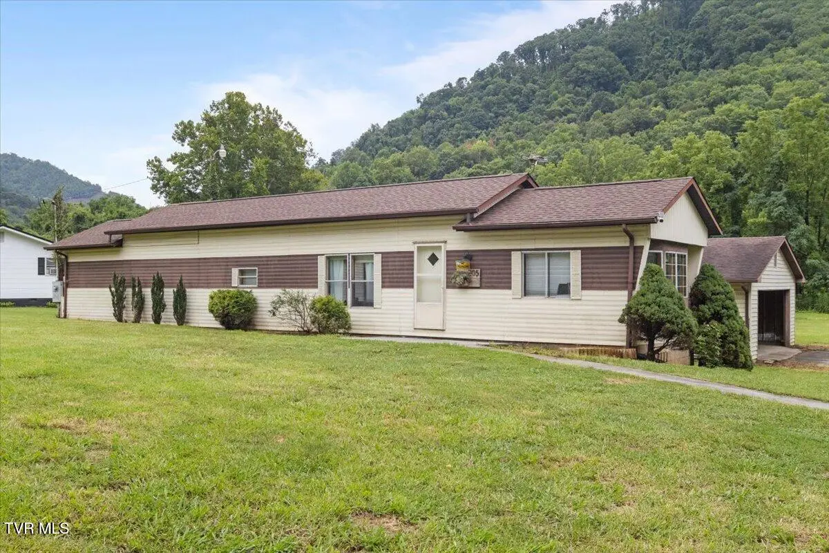 205 Jenkins Hollow Road, Elizabethton, TN 37643 - #1