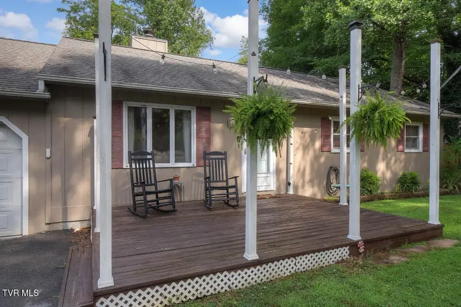 1037 Surmont Court, Kingsport, TN 37660 - #2
