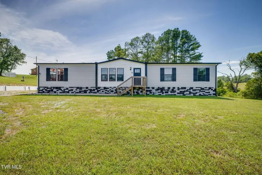 215 Wayland Boulevard, Bulls Gap, TN 37711 - #2