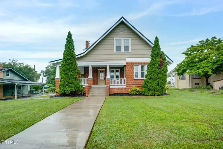 300 Daytona Place, Elizabethton, TN 37643 - #2