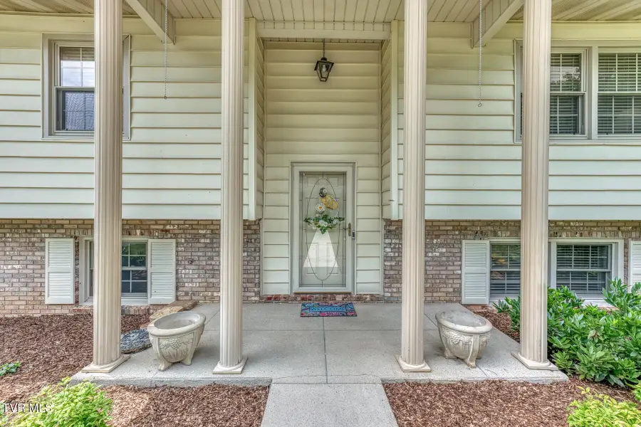 6 Bridgewood Court, Johnson City, TN 37604 - #2