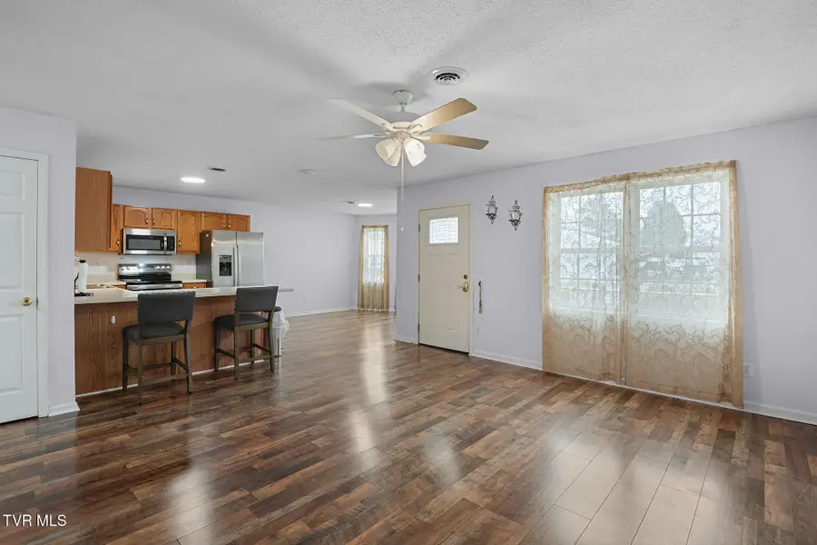 403 East M Street #403, Elizabethton, TN 37643 - #2
