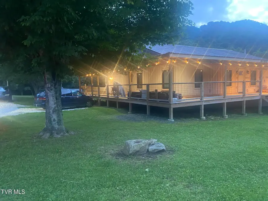746 Hampton Creek Road, Roan Mountain, TN 37687 - #3
