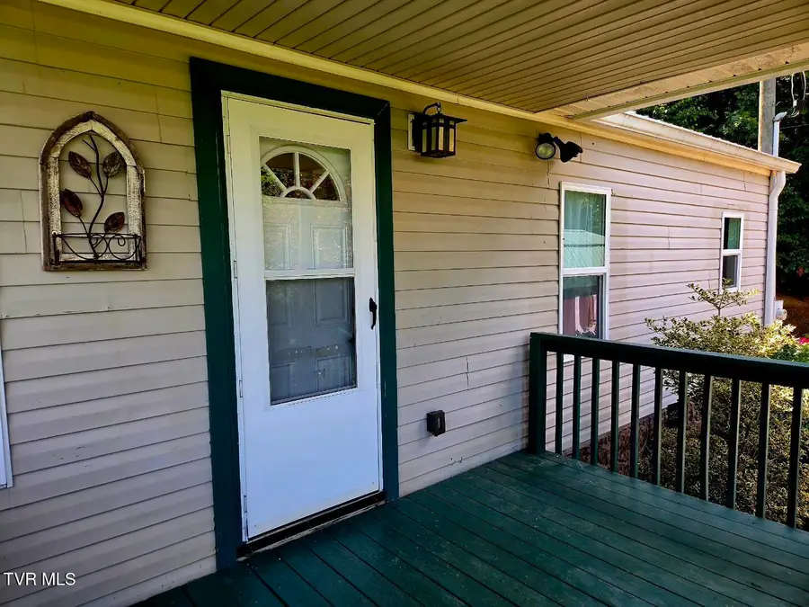 150 Wellman Road, Elizabethton, TN 37643 - #3