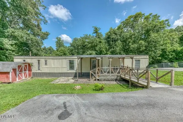 318 & 322 Deck Valley Road, Bristol, TN 37620