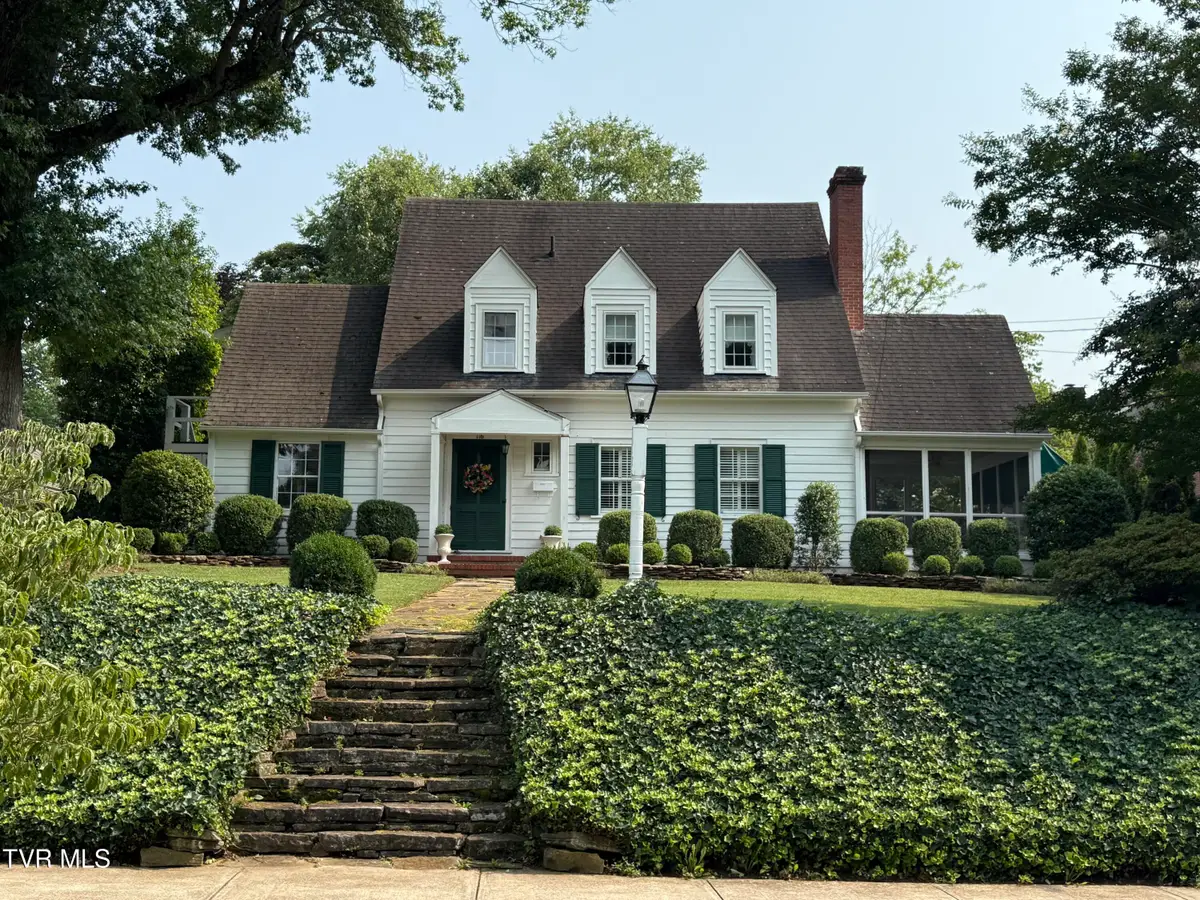 116 West F Street, Elizabethton, TN 37643 - #1