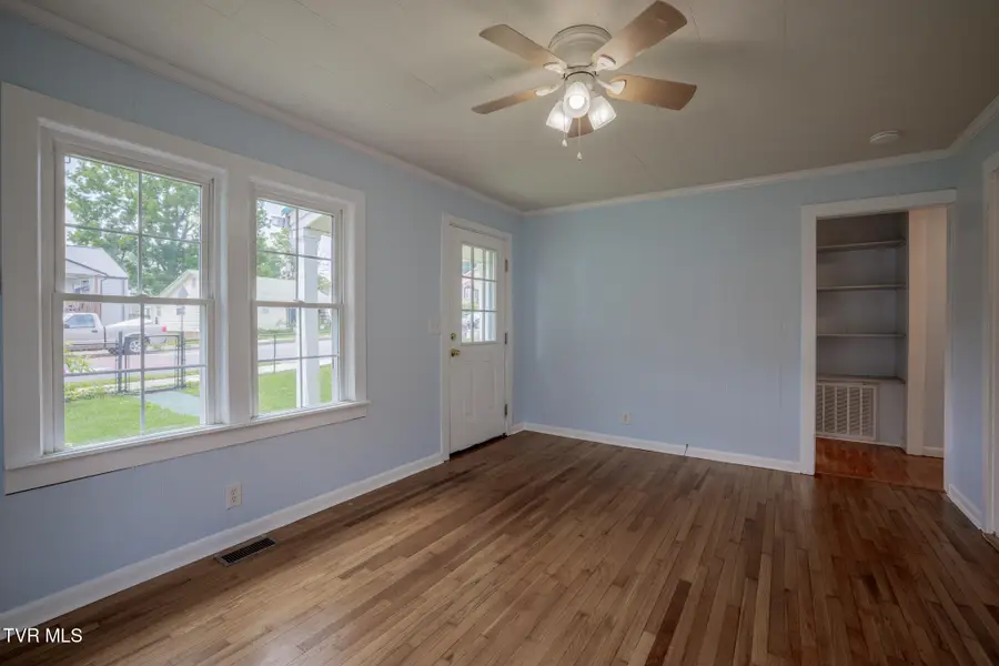 618 Hamilton Street, Johnson City, TN 37604 - #3
