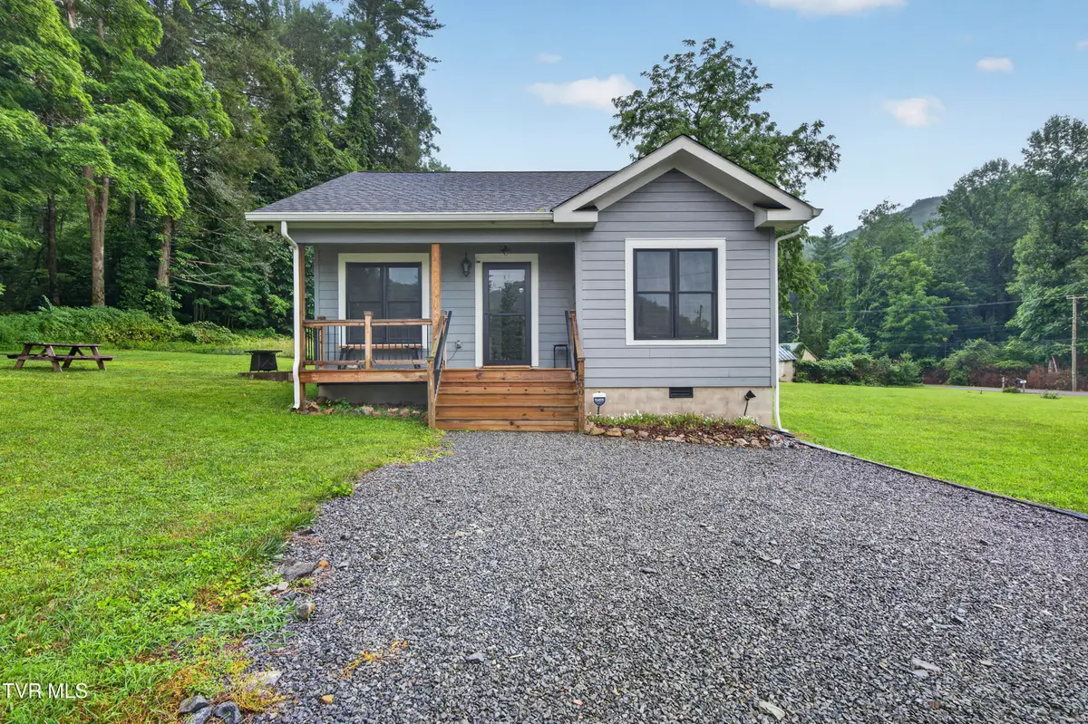 200 Lexington Street, Damascus, VA 24236 - #1