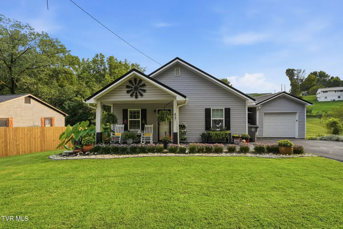 417 Hammond Avenue, Mount Carmel, TN 37645 - #1