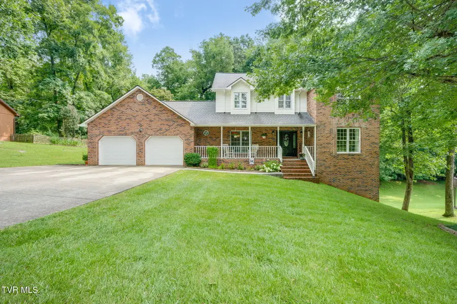640 Woodland Drive, Elizabethton, TN 37643 - #2