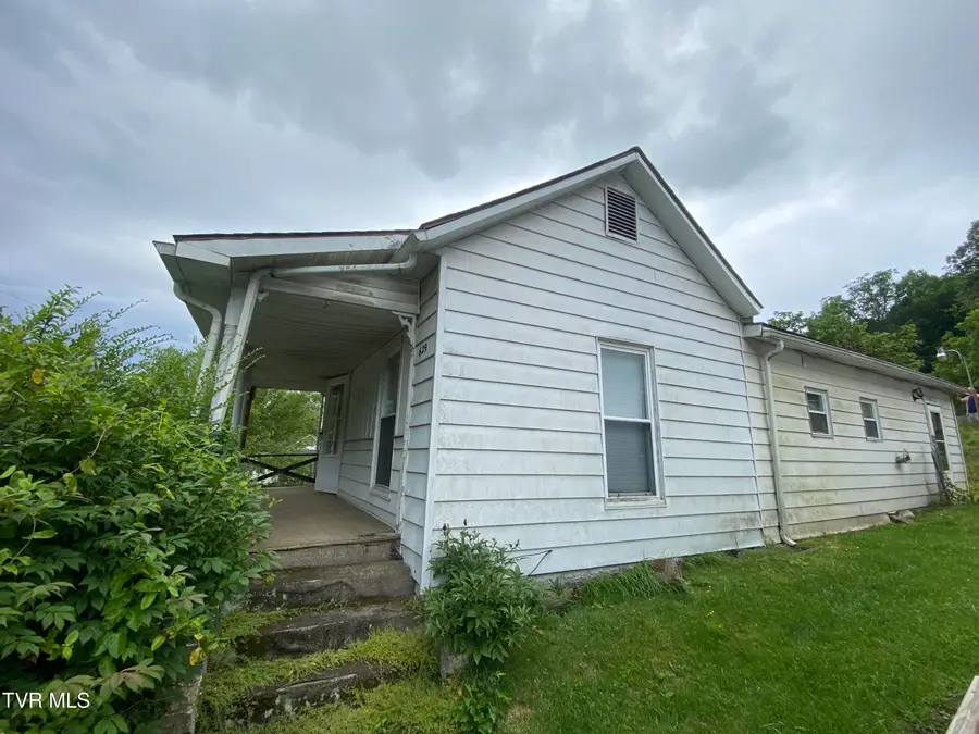 629 Northeast Meadow Street, Coeburn, VA 24230 - #2