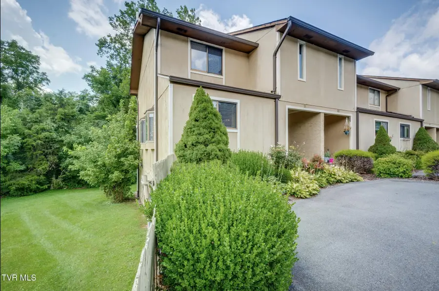 605 Redstone Drive #Apt 21, Bristol, TN 37620 - #2