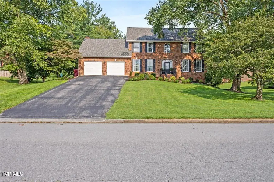 3412 Pine Timbers Drive, Johnson City, TN 37604 - #2