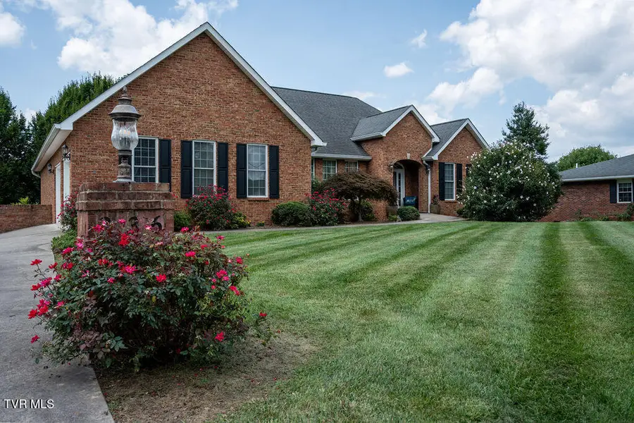 236 Old Stage Drive, Bristol, TN 37620 - #2