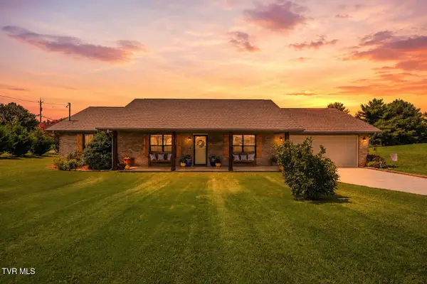 1401 Little Kaycee Drive, Sevierville, TN 37876