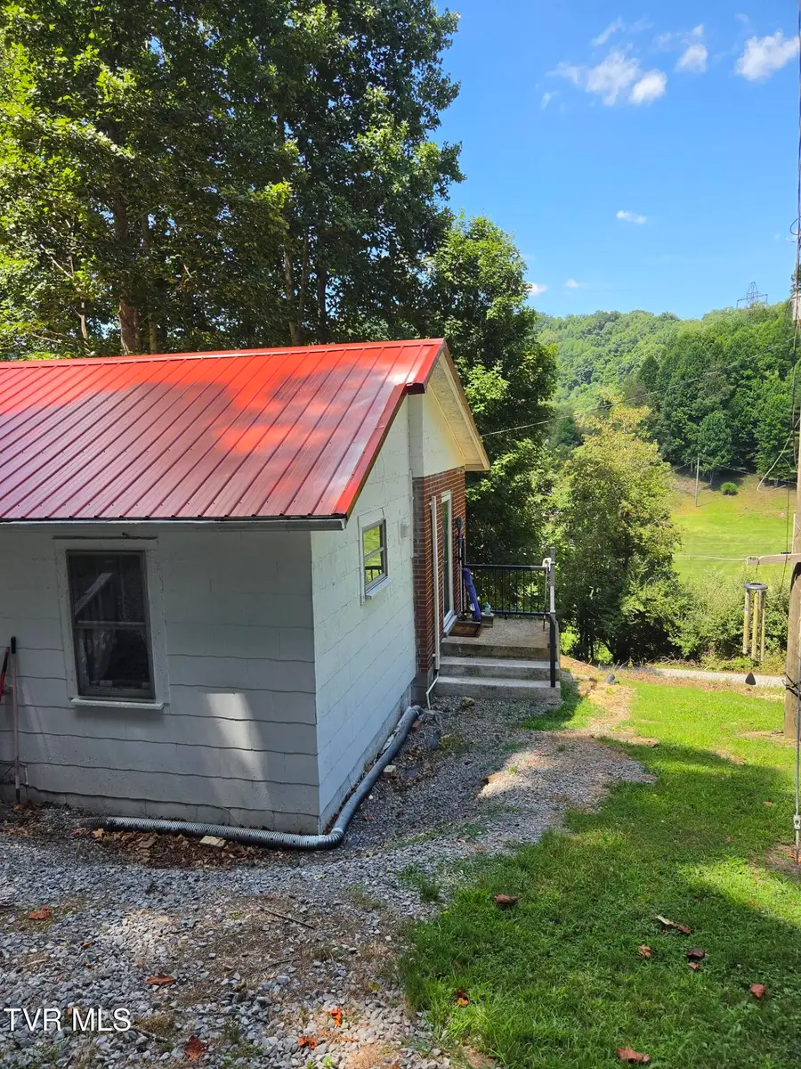 552 Jerrys Branch, Clintwood, VA 24228 - #3