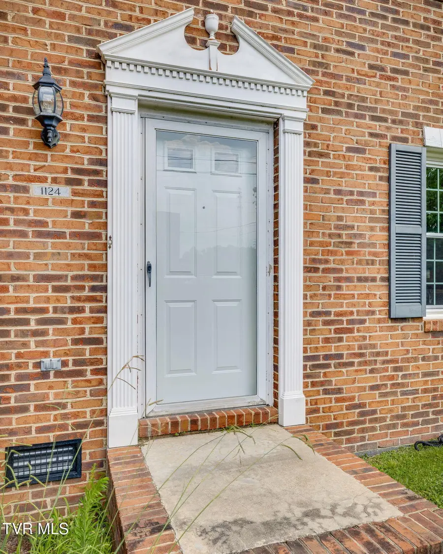 1124 Konnarock Road, Kingsport, TN 37664 - #3