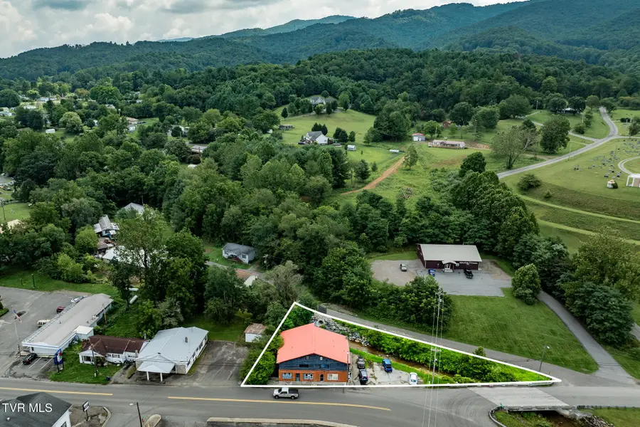 611 South Church Street, Mountain City, TN 37683 - #3